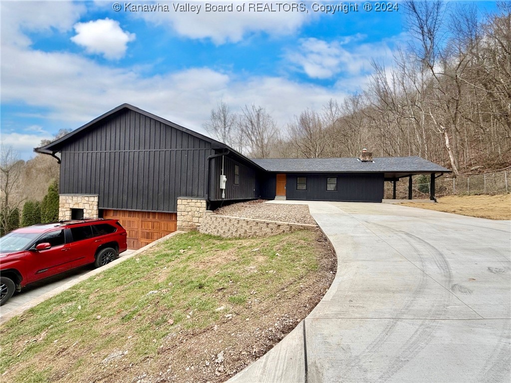 1054 Riverbend Road