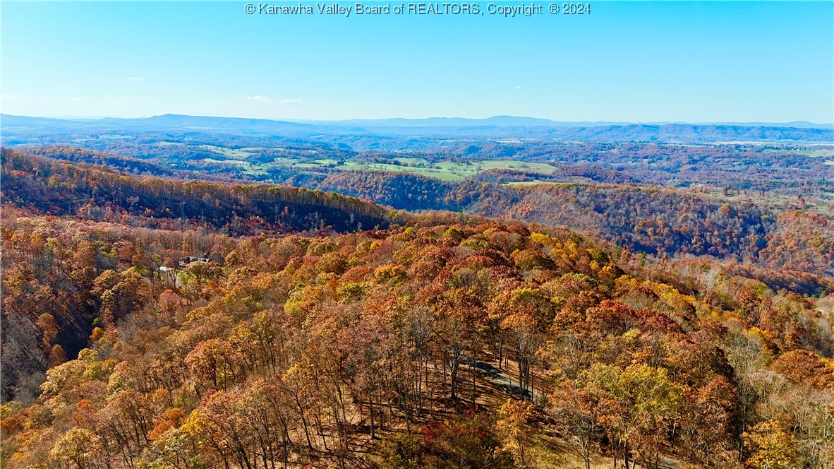 560 Withrow Landing