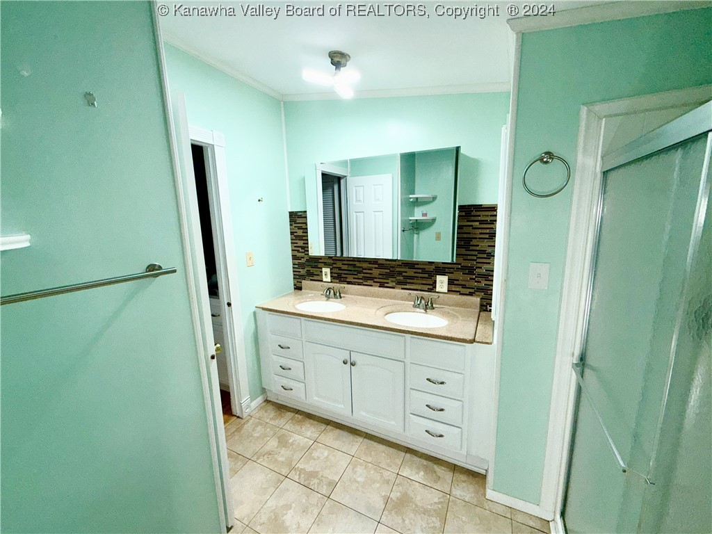 632 Lynn Brooke Place