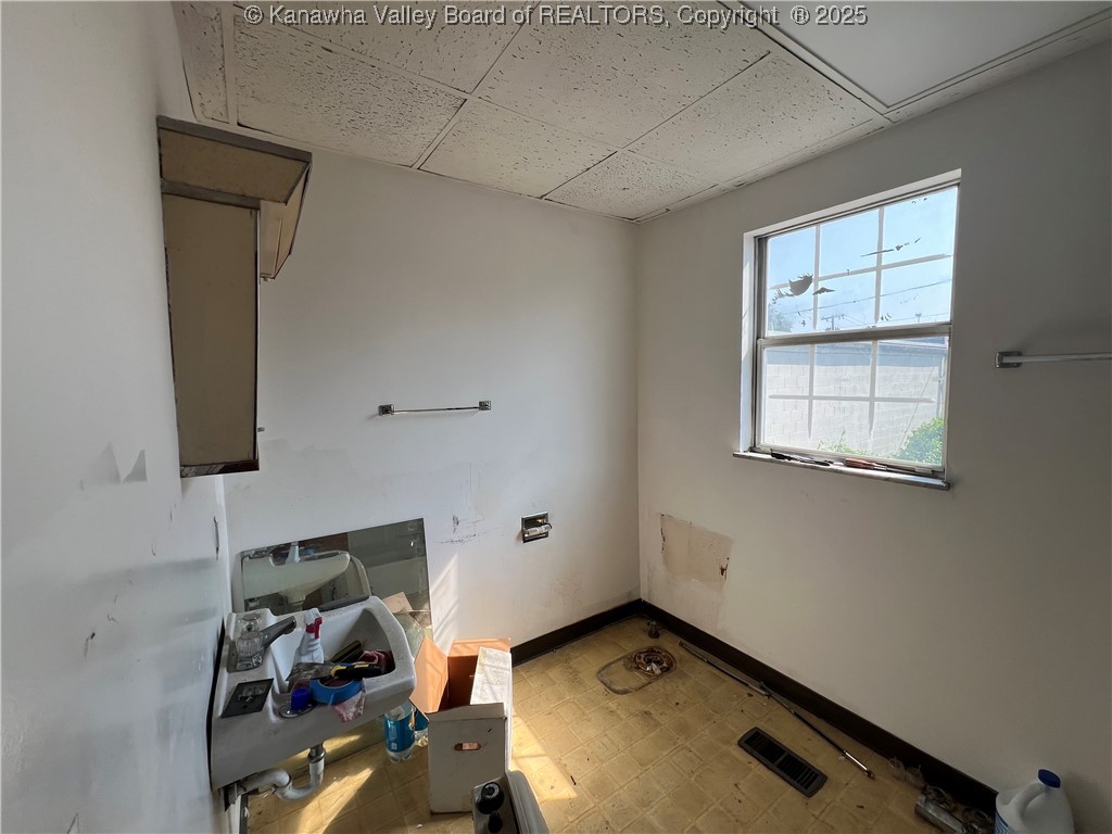 828-830R-834 20th Street