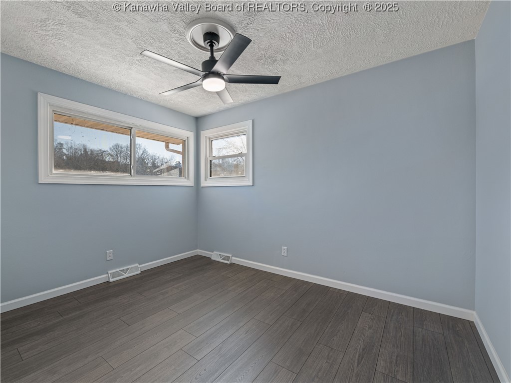5225 Alpine Drive