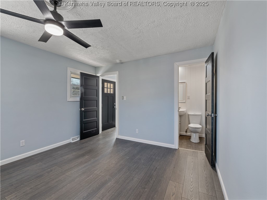 5225 Alpine Drive