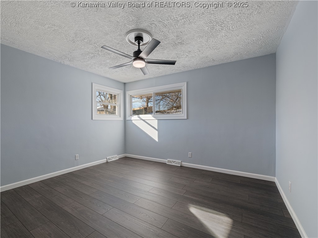 5225 Alpine Drive