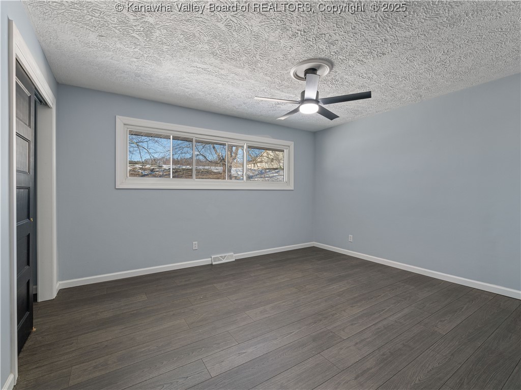 5225 Alpine Drive