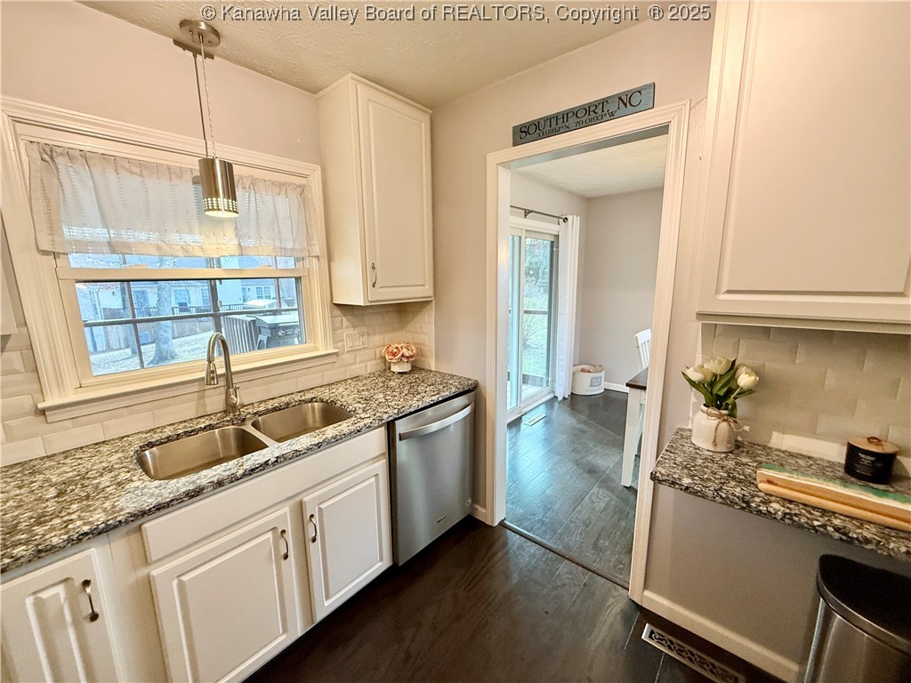 2300 S Walnut Street