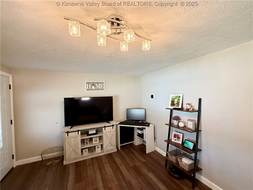 5411 Kendall Drive