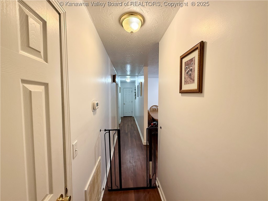 406 Kanawha Street