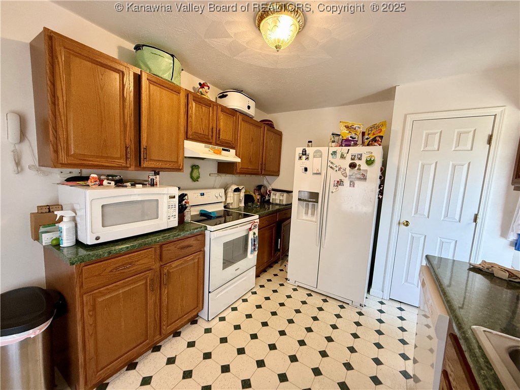 406 Kanawha Street