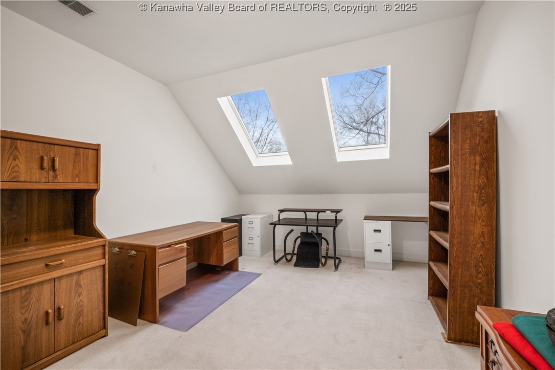 9 MEADOW RIDGE Drive