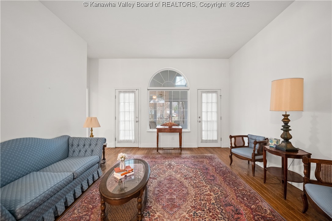 9 MEADOW RIDGE Drive