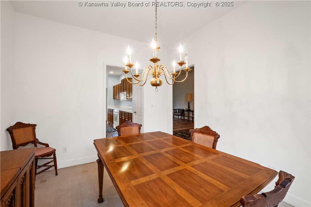 9 MEADOW RIDGE Drive