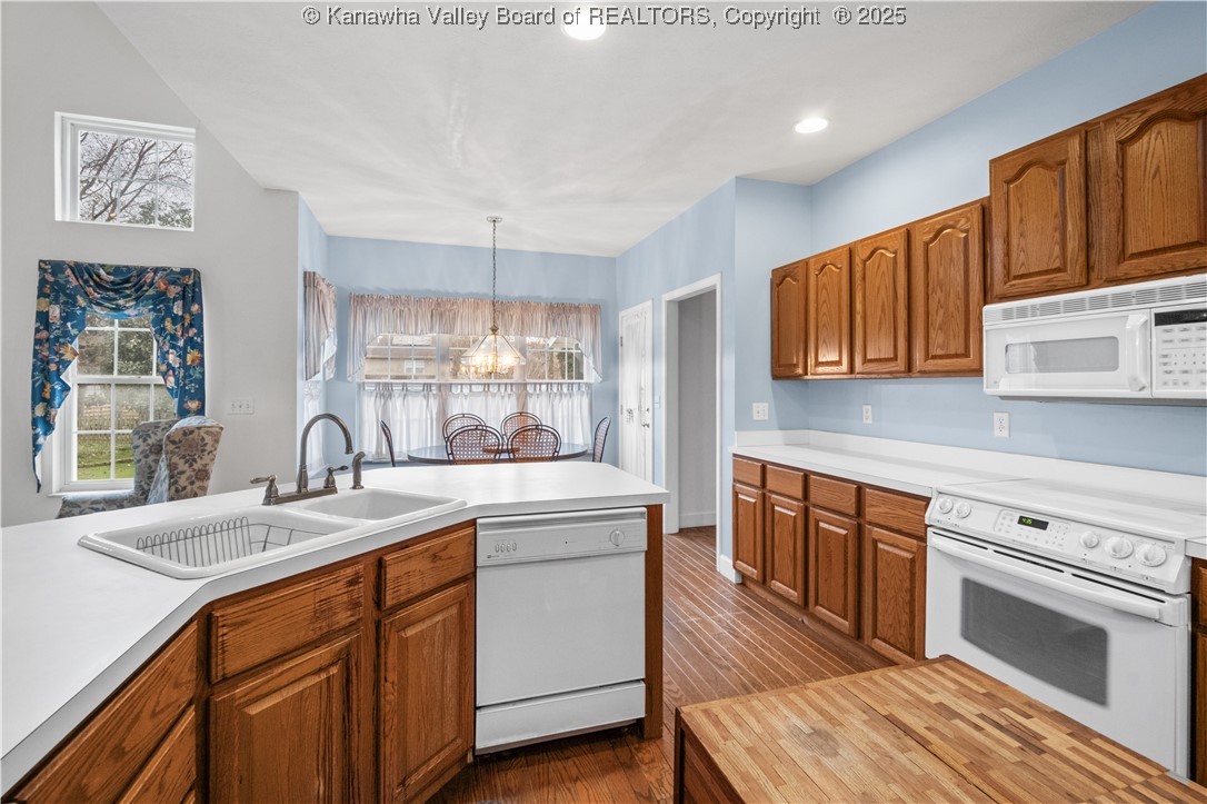 9 MEADOW RIDGE Drive
