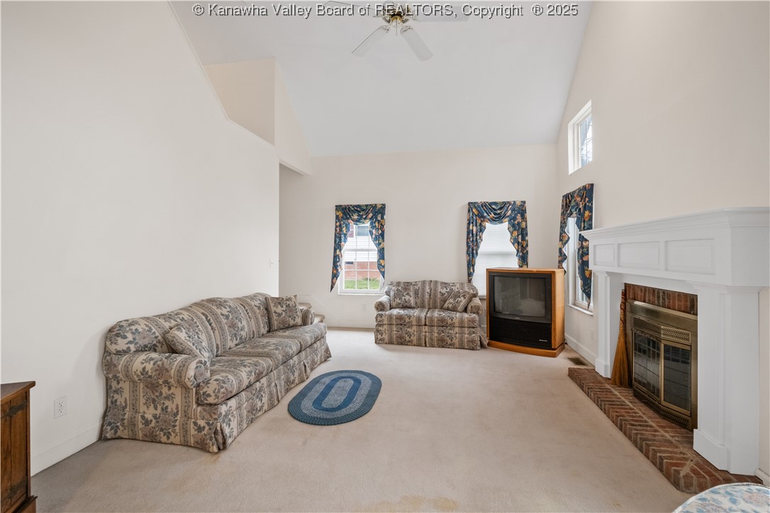 9 MEADOW RIDGE Drive