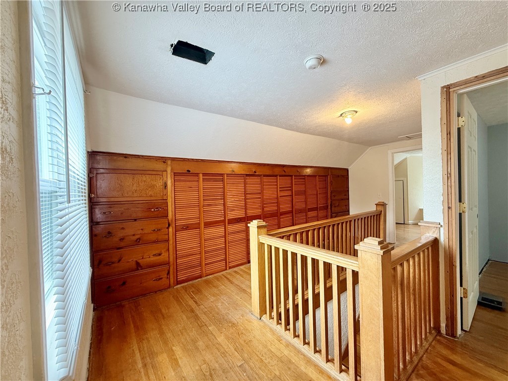860 Greendale Drive