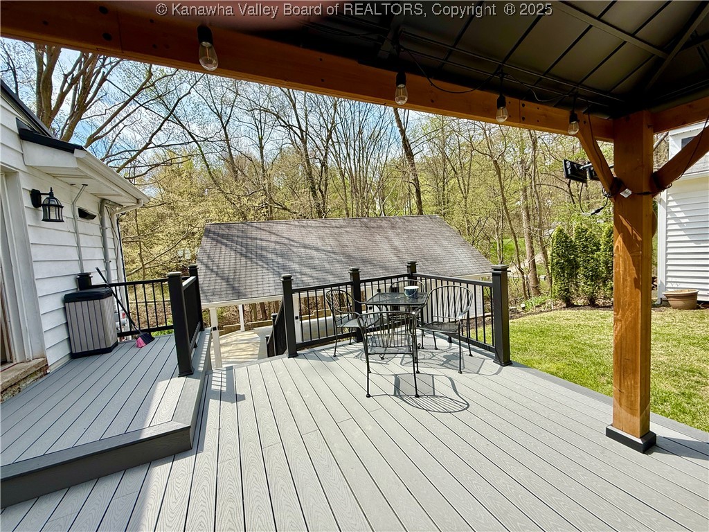 2333 Larwood Drive