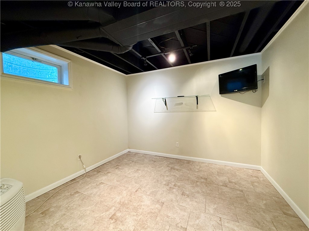 2333 Larwood Drive