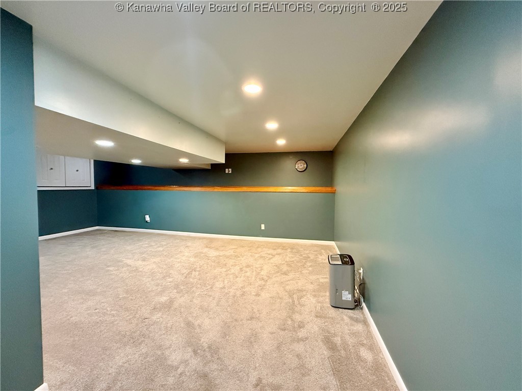 2333 Larwood Drive