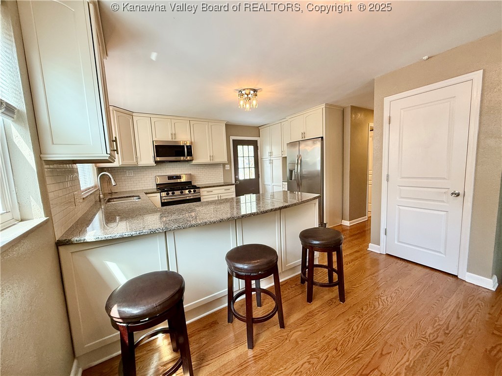 2333 Larwood Drive