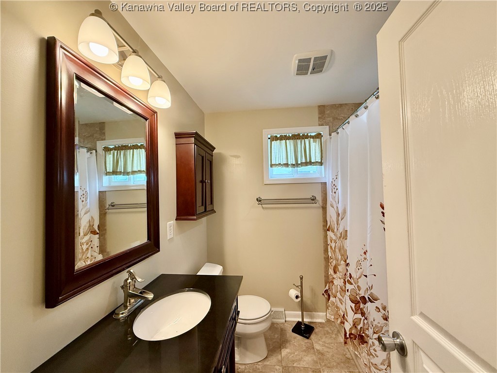 2333 Larwood Drive