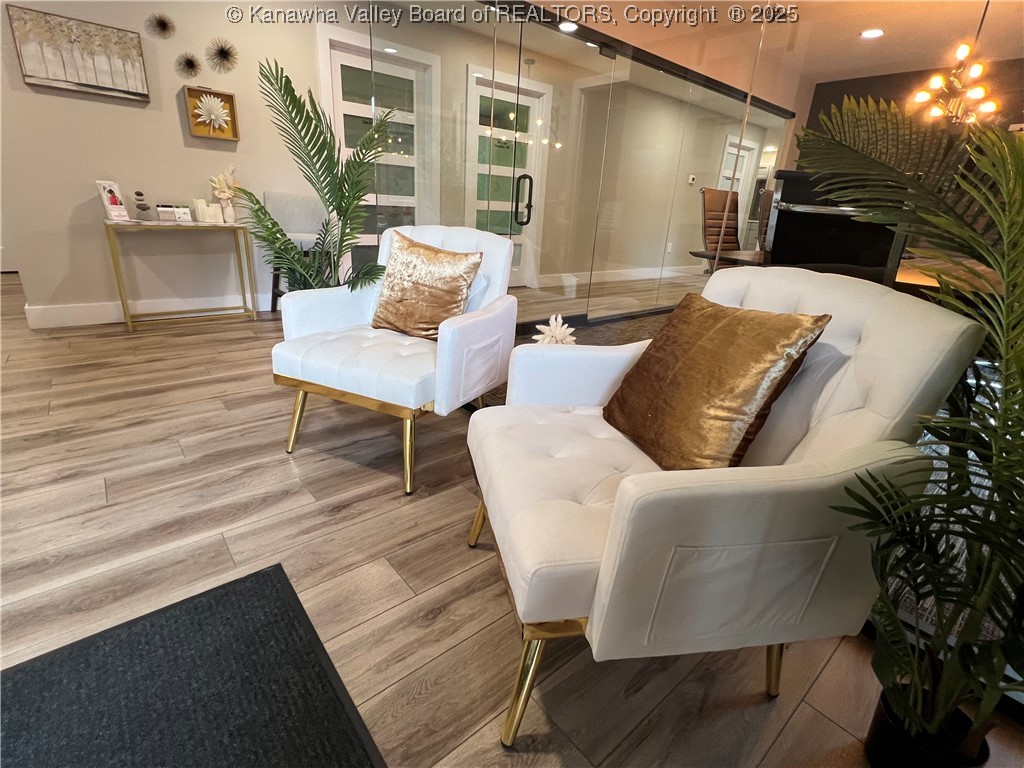 1522 Oakhurst Drive