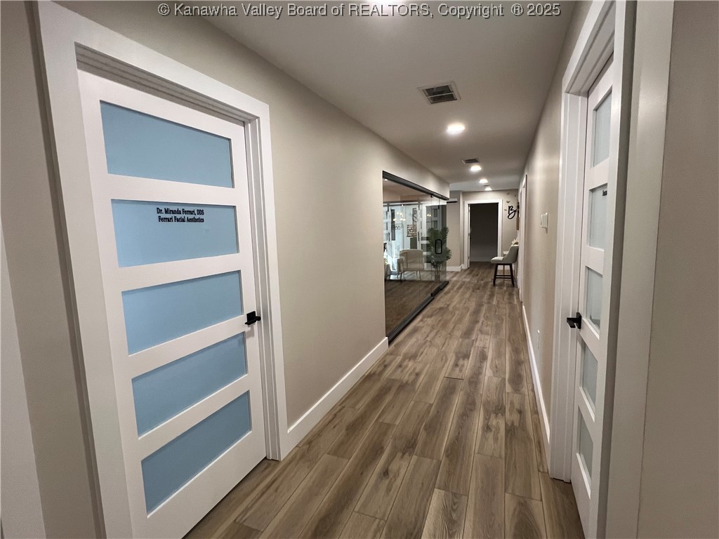 1522 Oakhurst Drive