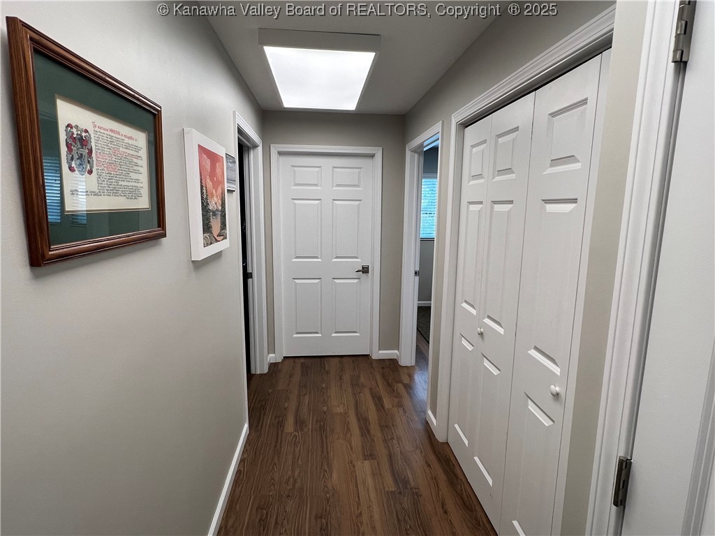 1522 Oakhurst Drive