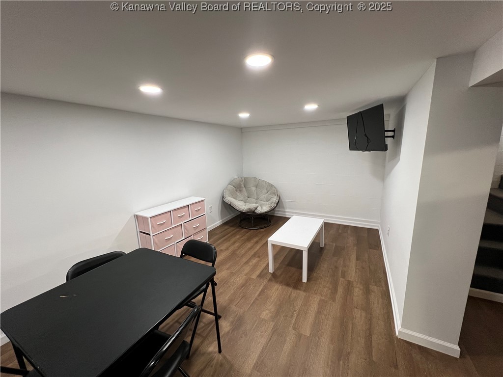 1522 Oakhurst Drive