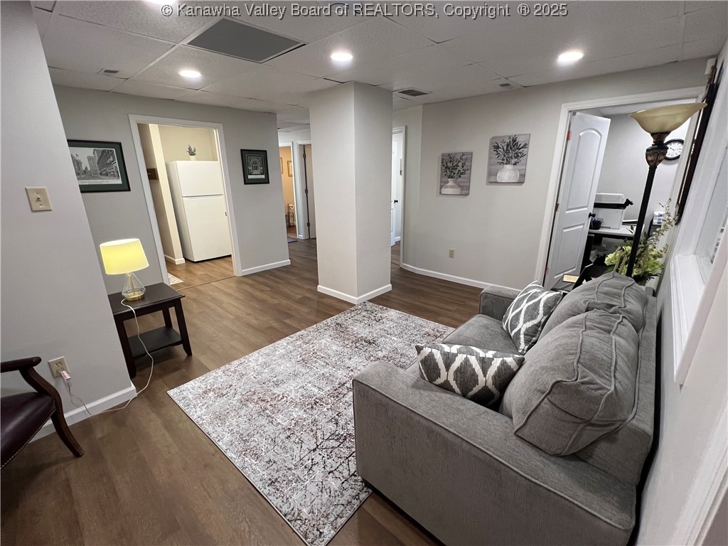 1522 Oakhurst Drive