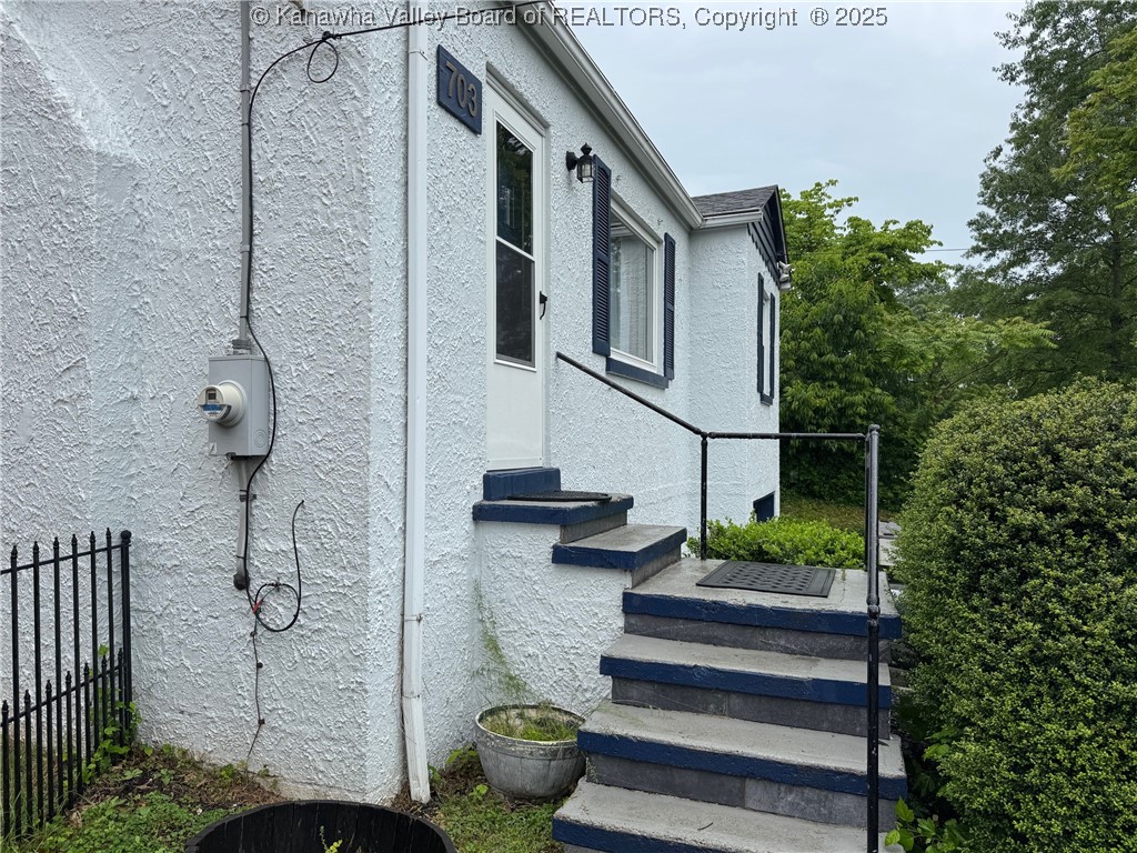 703 Bendview Drive