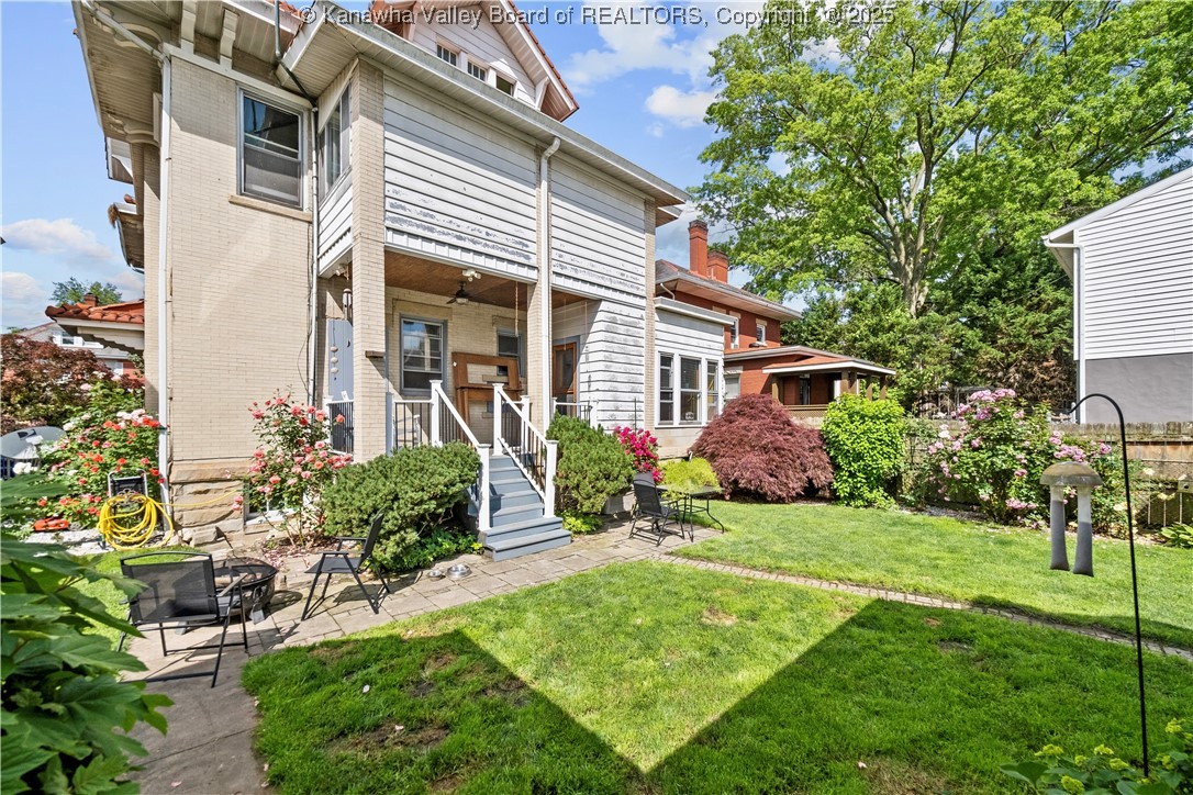 1565 Virginia Street E