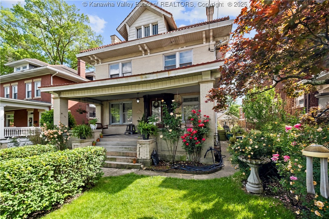 1565 Virginia Street E