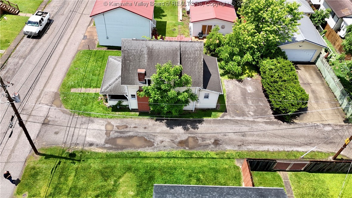 407 Rosemont Avenue