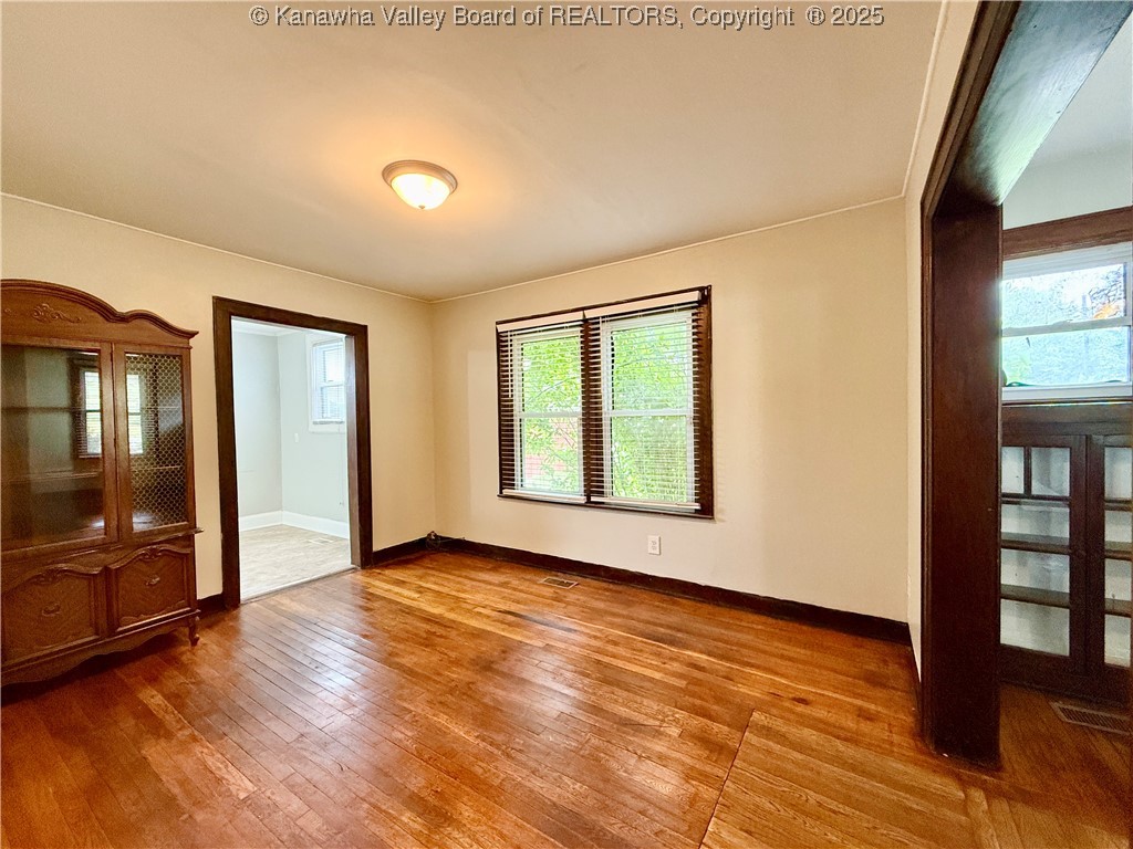 407 Rosemont Avenue