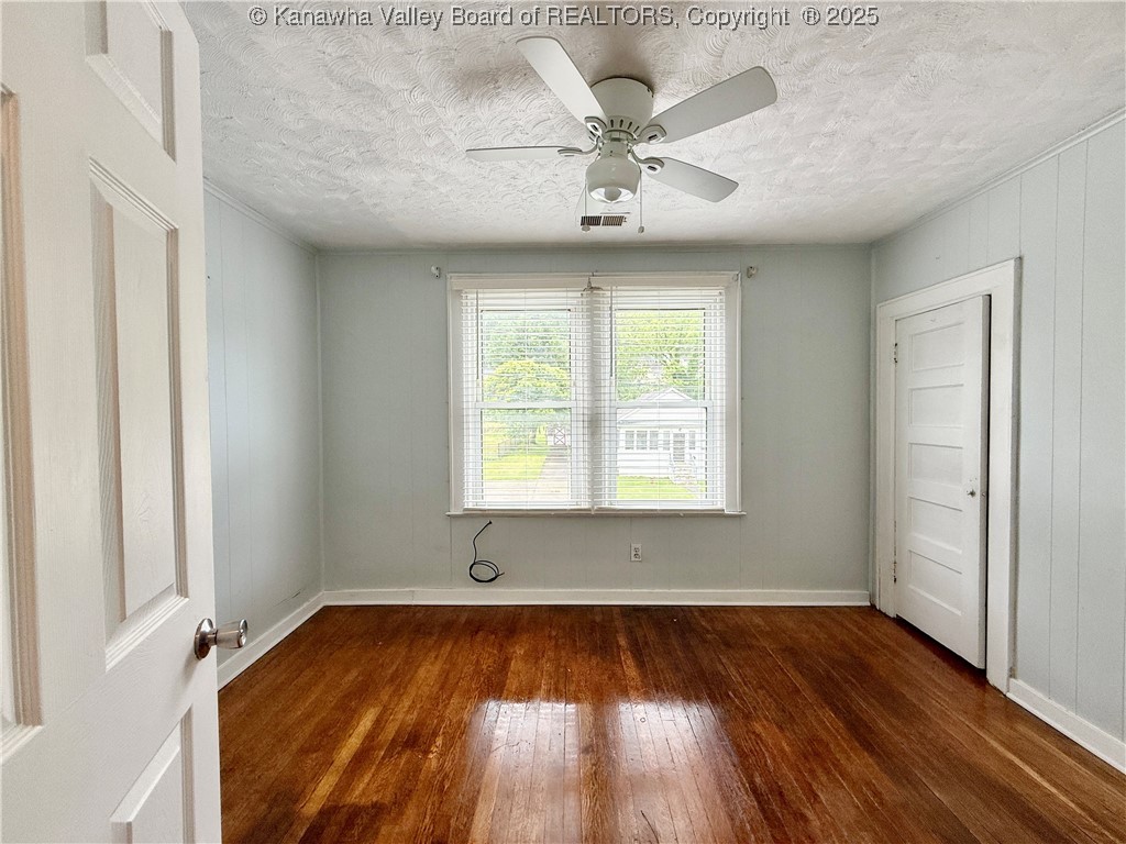 407 Rosemont Avenue
