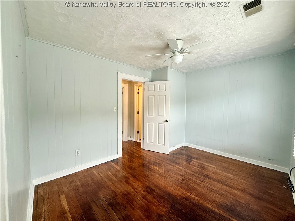 407 Rosemont Avenue