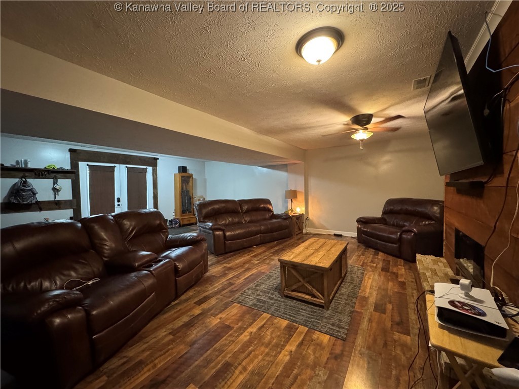 4948 Charleston Road