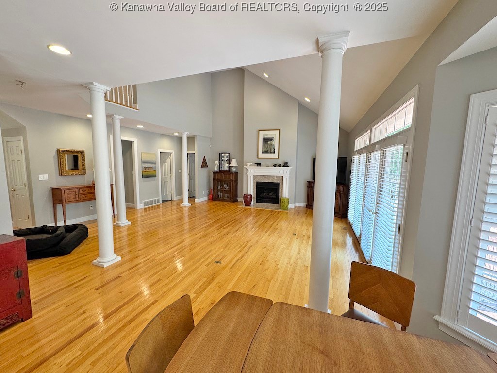 104 Cobblestone Lane