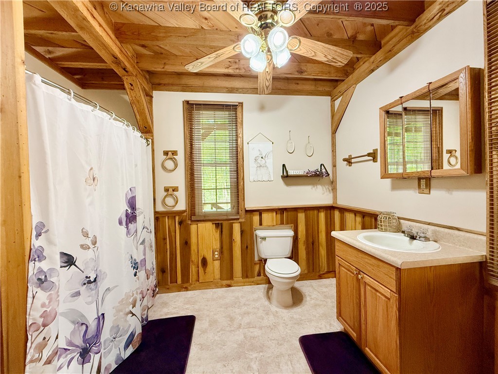 586 Grannies Creek Road