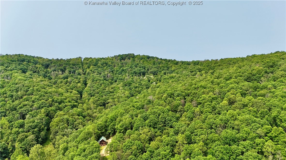 586 Grannies Creek Road