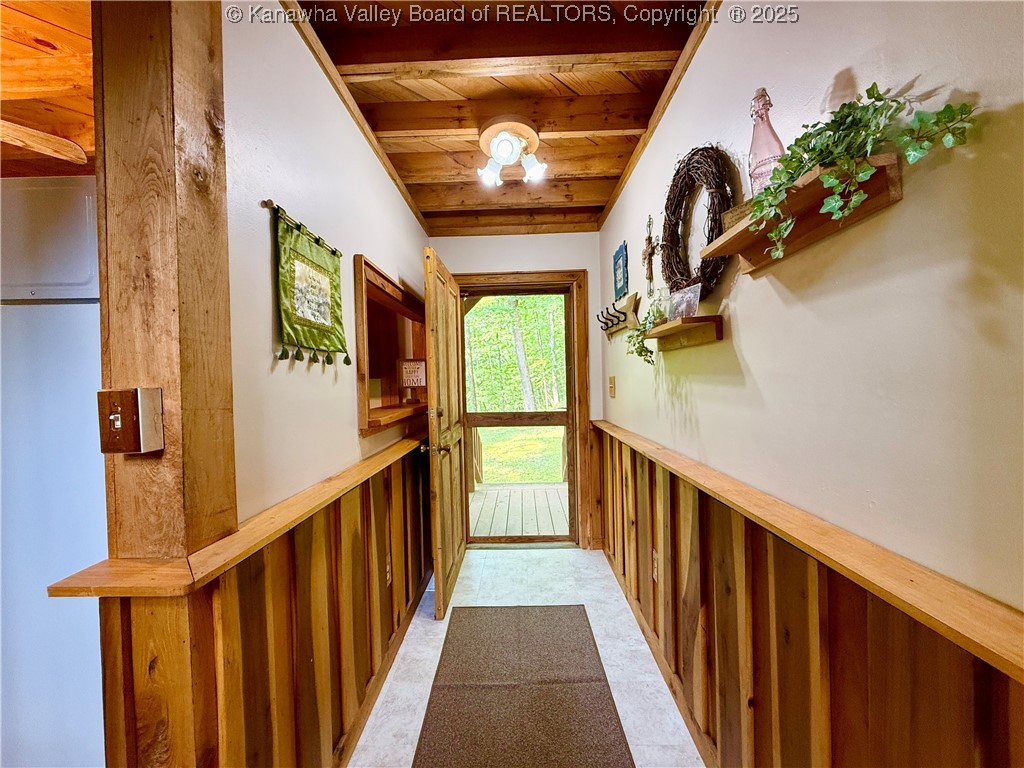 586 Grannies Creek Road