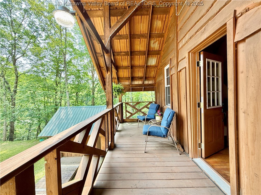 586 Grannies Creek Road