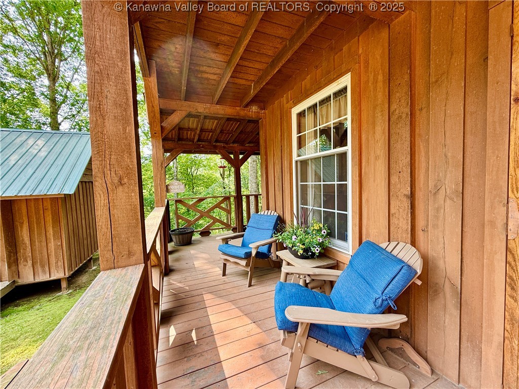 586 Grannies Creek Road