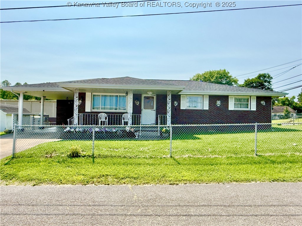 365 Orchard Avenue