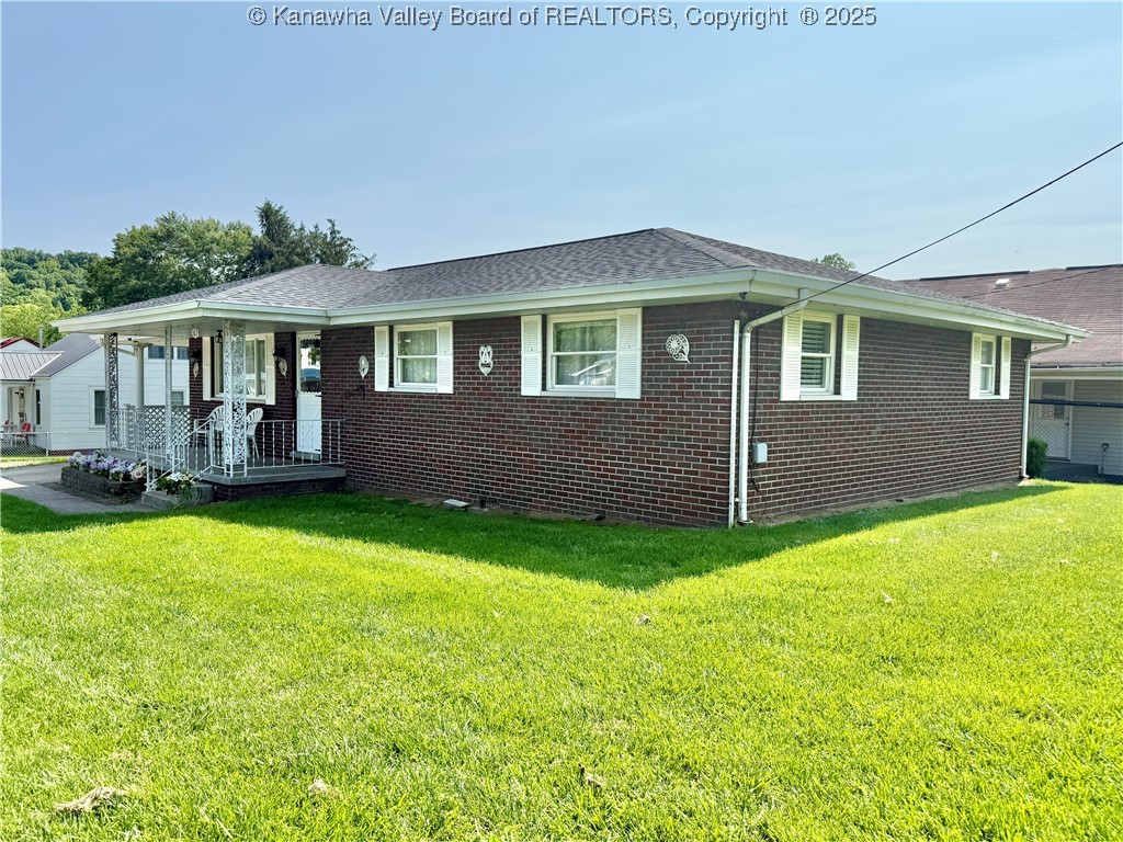 365 Orchard Avenue