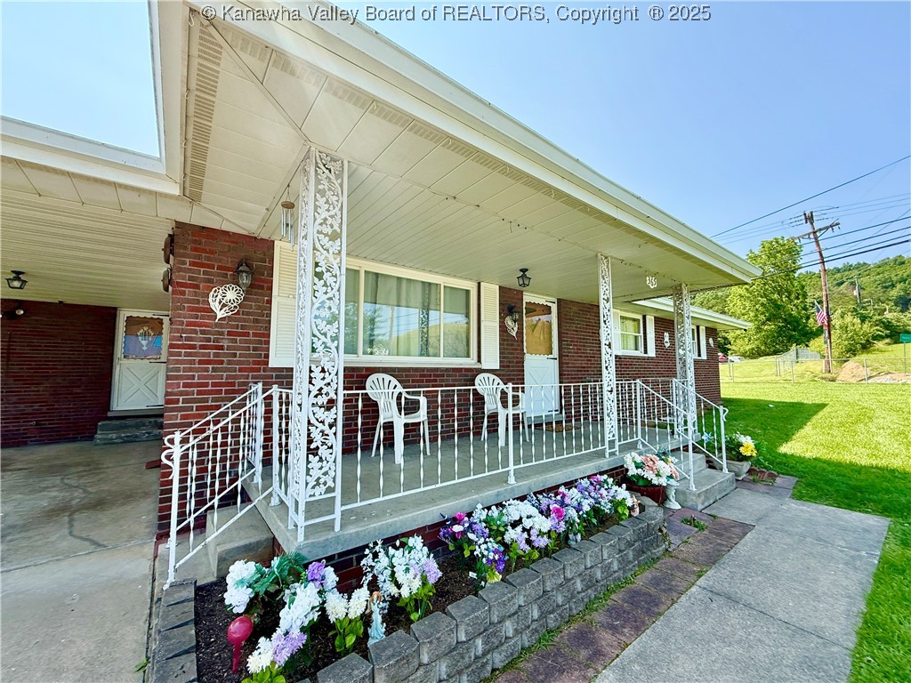365 Orchard Avenue