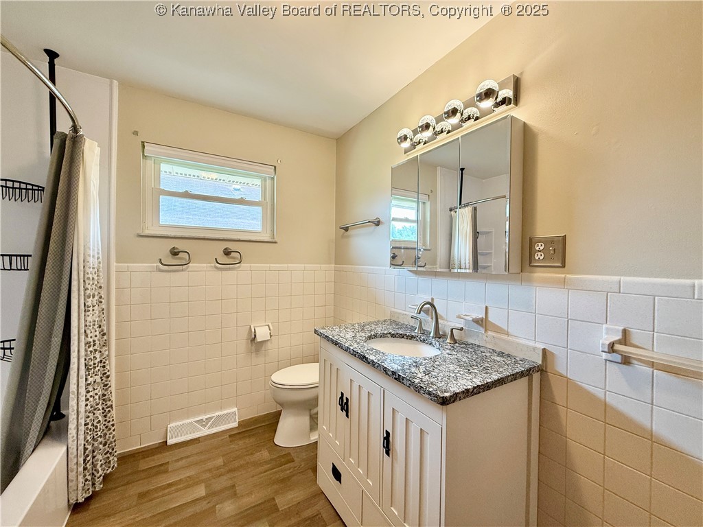365 Orchard Avenue
