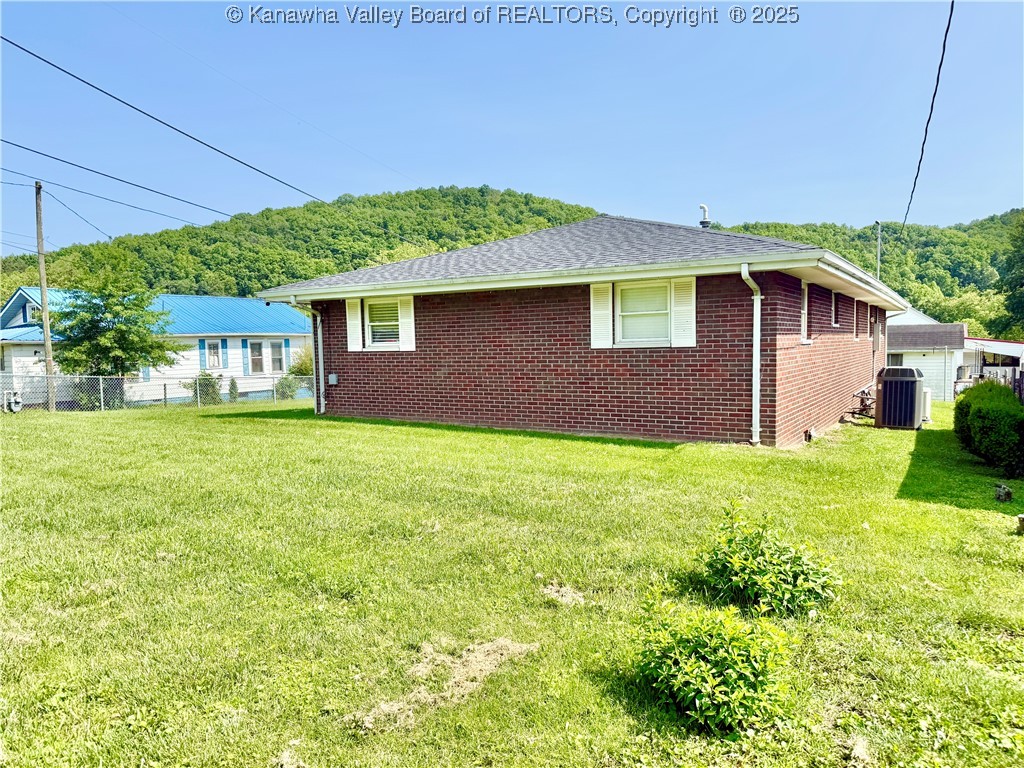 365 Orchard Avenue