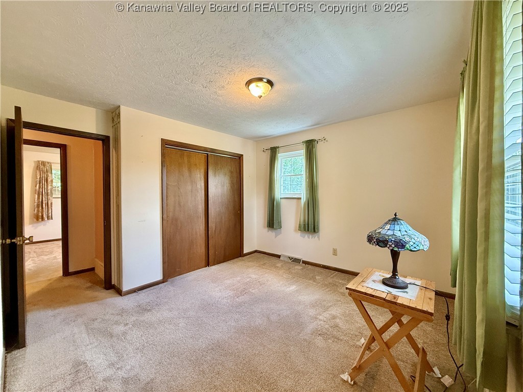 16 Barrington Road