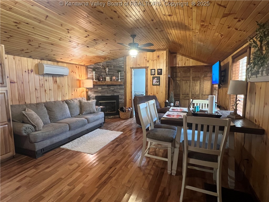 462 Adams Road