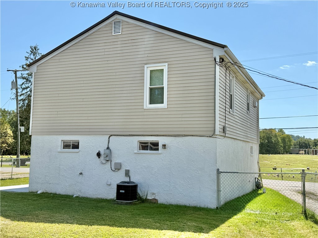 104 Graceland Circle